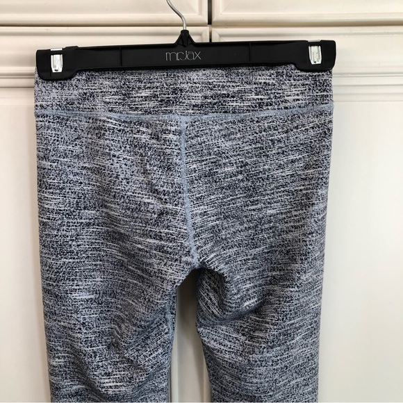 Ivivva by Lululemon reversible girls leggings 🍋 - Picture 5 of 12